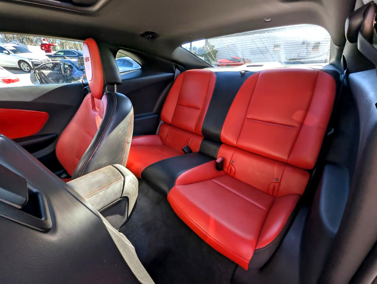 Chevrolet Camaro 2dr Cpe 2SS 2011