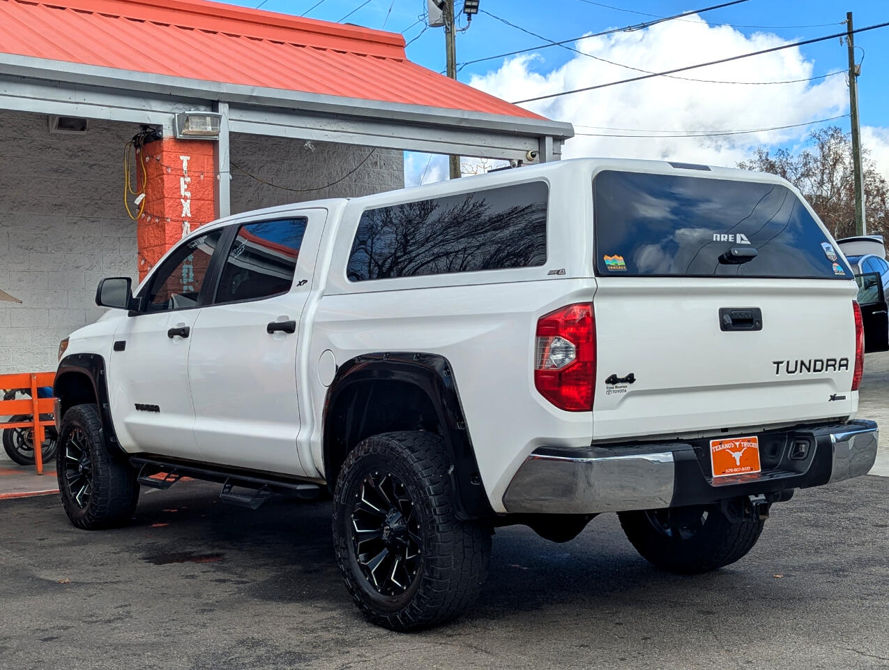 Toyota Tundra 4WD SR5 CrewMax 5.5' Bed 5.7L FFV (Natl) 2019