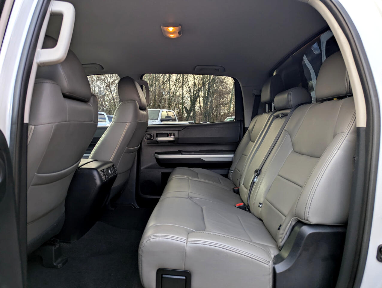 Toyota Tundra 4WD SR5 CrewMax 5.5' Bed 5.7L FFV (Natl) 2019