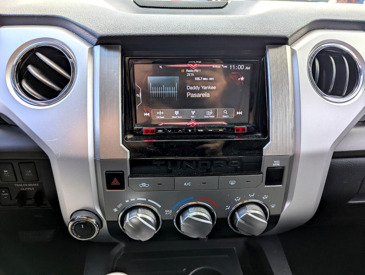 Toyota Tundra 4WD SR5 CrewMax 5.5' Bed 5.7L FFV (Natl) 2019