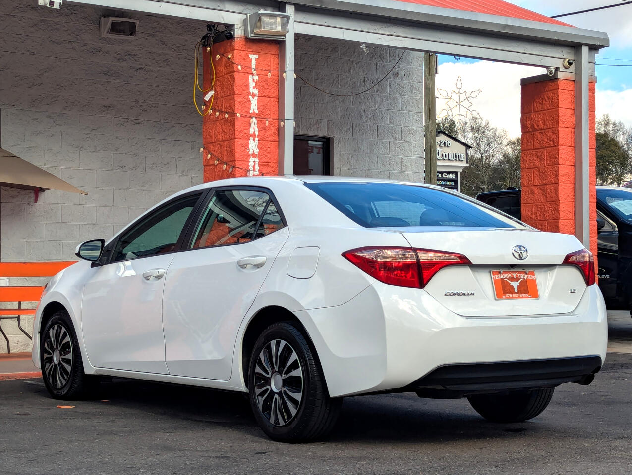 Toyota Corolla XLE CVT (Natl) 2019