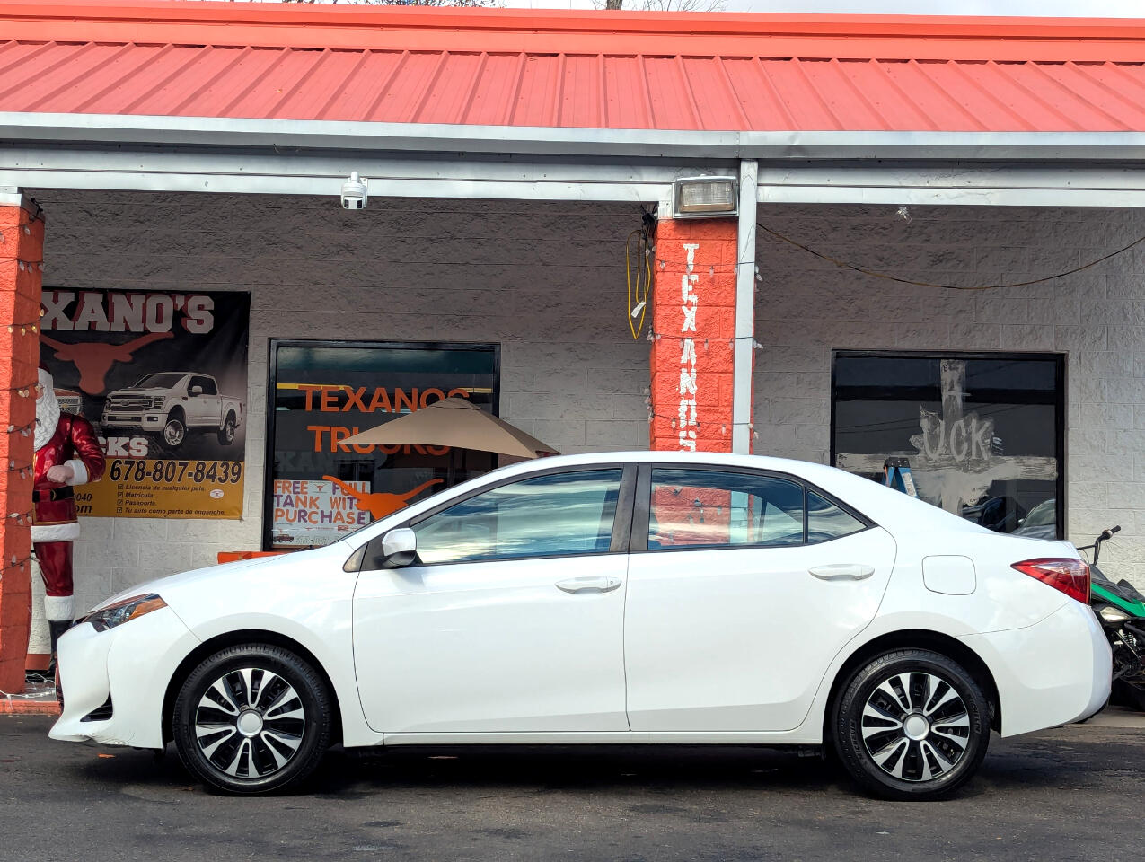 Toyota Corolla XLE CVT (Natl) 2019