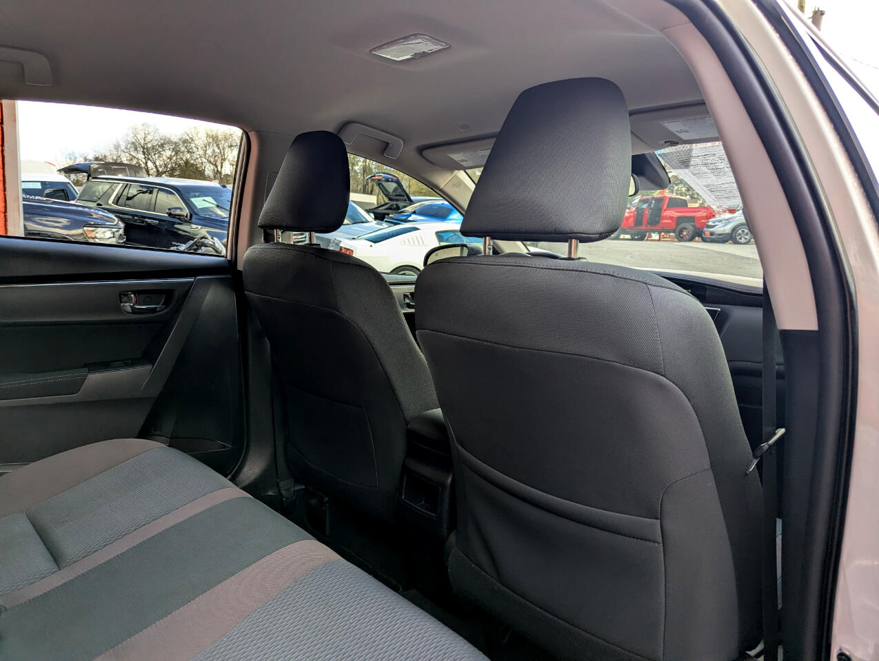 Toyota Corolla XLE CVT (Natl) 2019