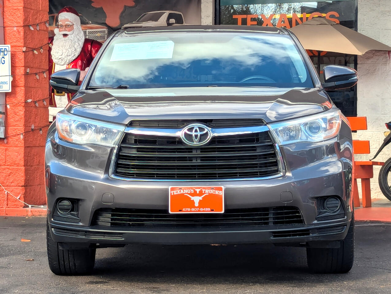 Toyota Highlander FWD 4dr V6 LE (Natl) 2015