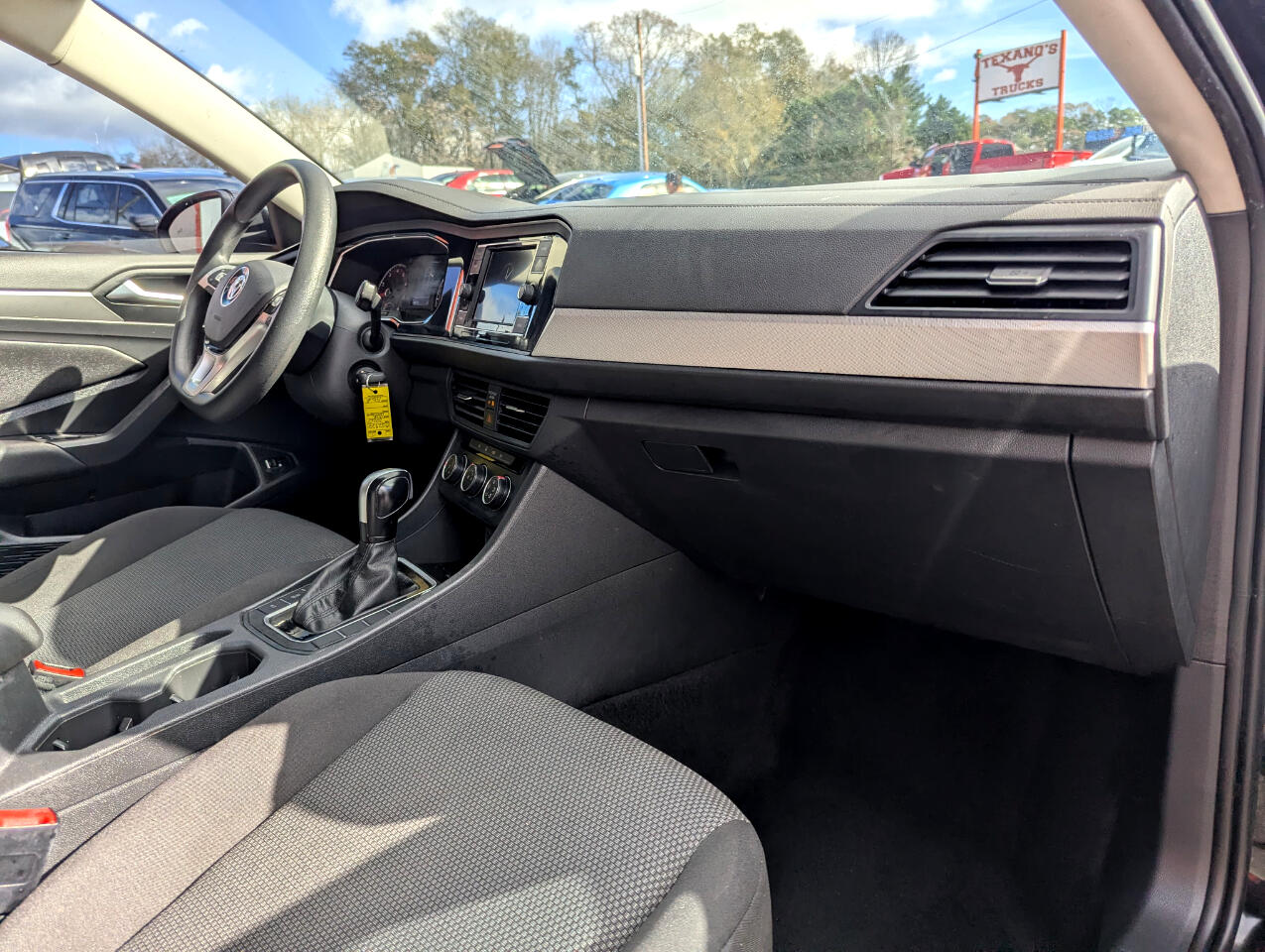 Volkswagen Jetta R-Line Auto w/SULEV 2020