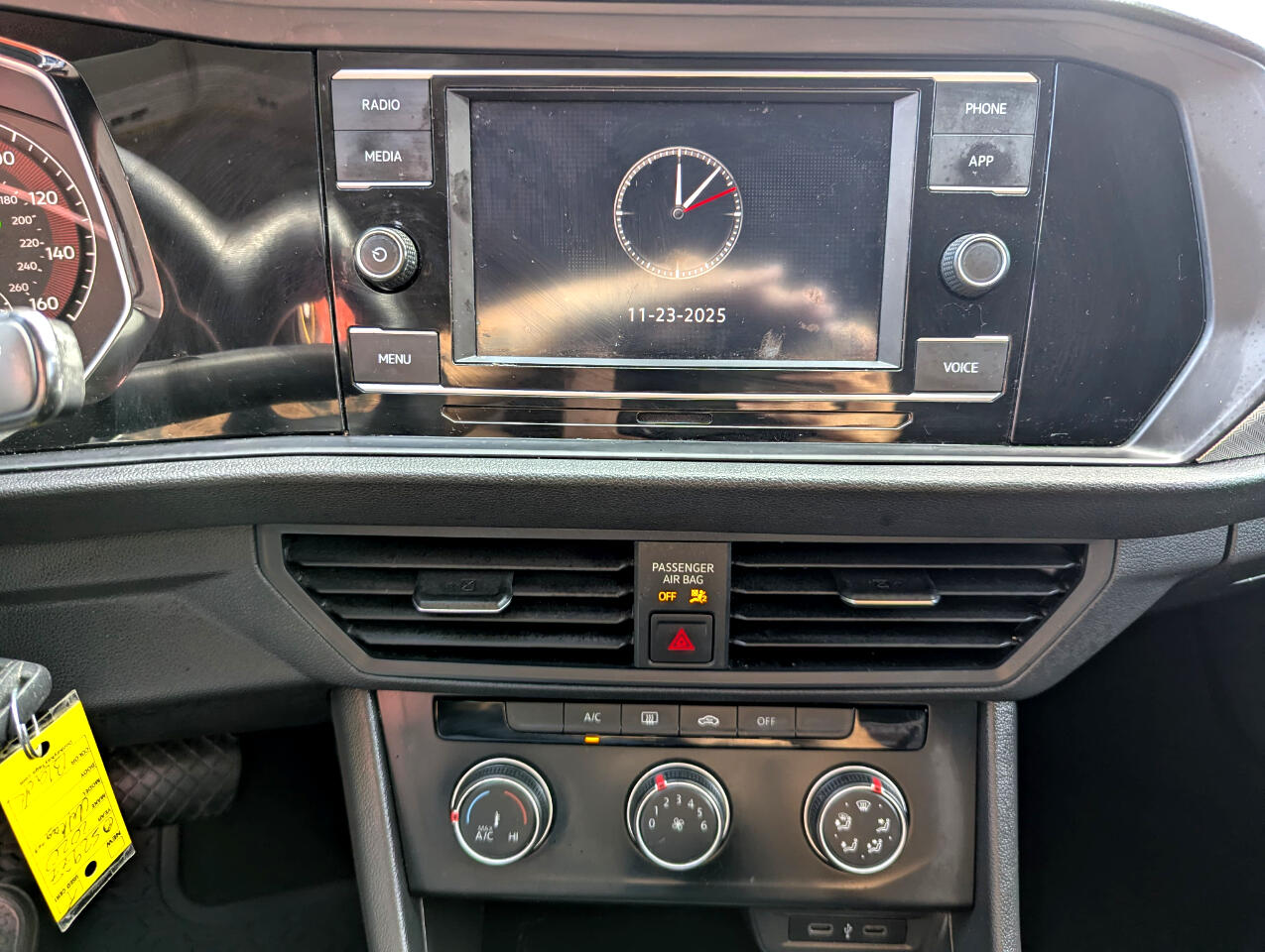 Volkswagen Jetta R-Line Auto w/SULEV 2020