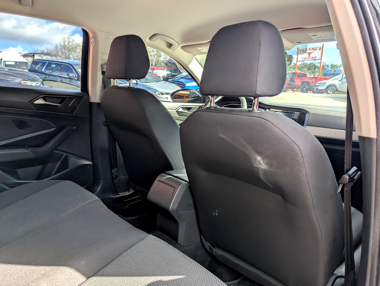 Volkswagen Jetta R-Line Auto w/SULEV 2020