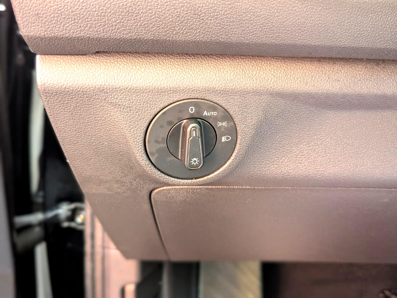 Volkswagen Jetta R-Line Auto w/SULEV 2020