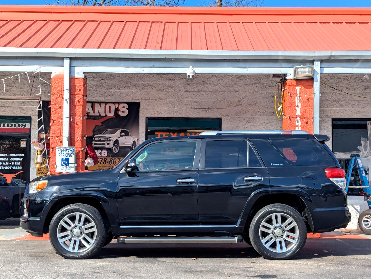 Toyota 4Runner 4WD 4dr V6 Limited (Natl) 2013