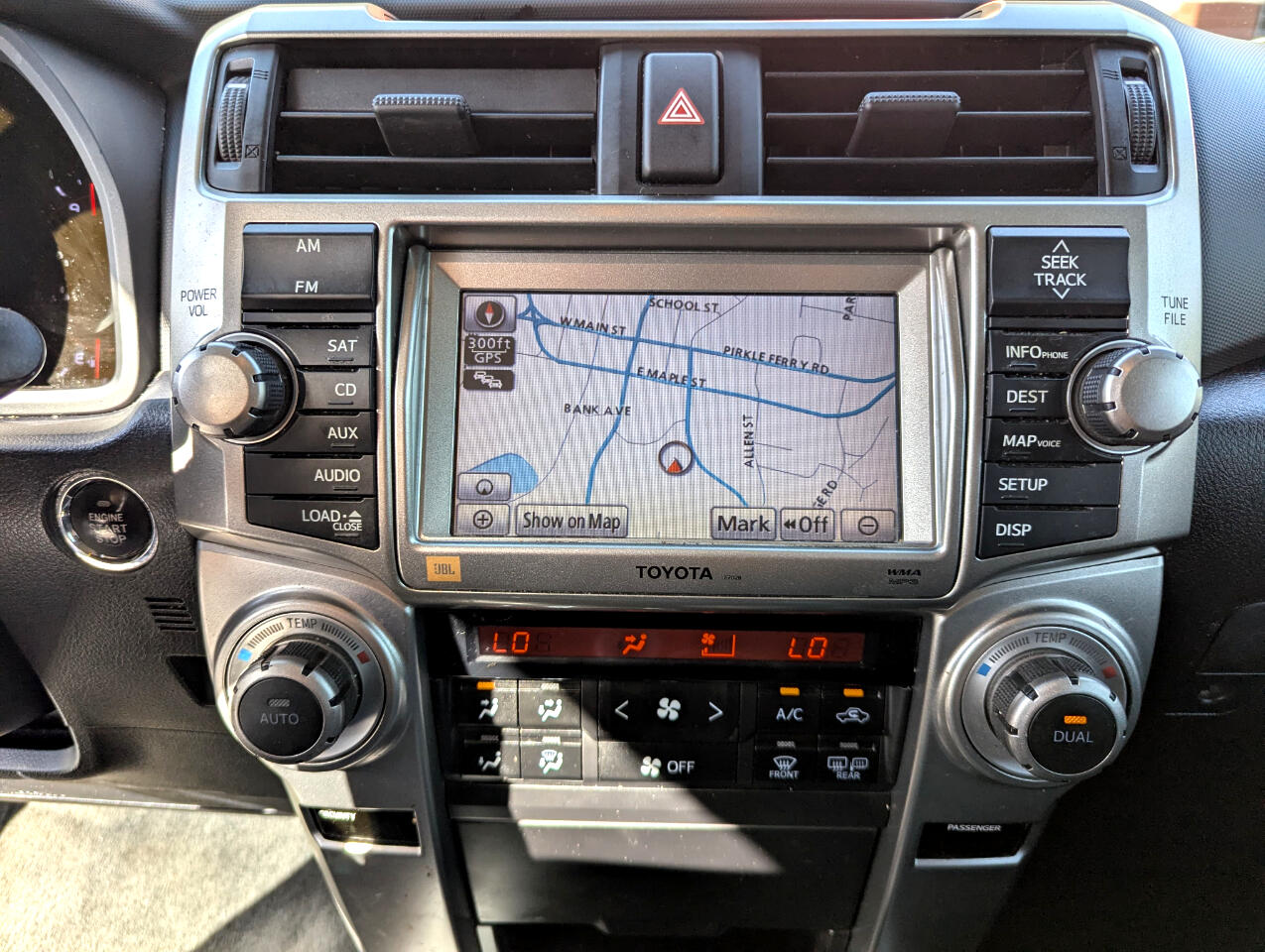 Toyota 4Runner 4WD 4dr V6 Limited (Natl) 2013