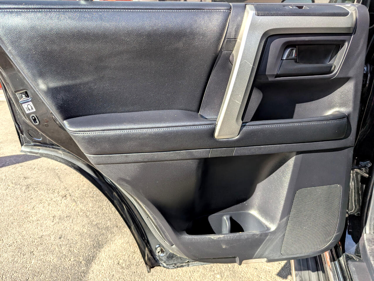 Toyota 4Runner 4WD 4dr V6 Limited (Natl) 2013