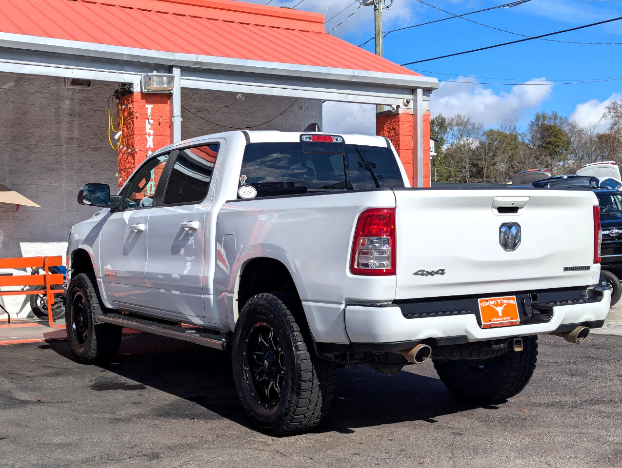 RAM 1500 Big Horn/Lone Star 4x4 Crew Cab 5'7" Box 2019