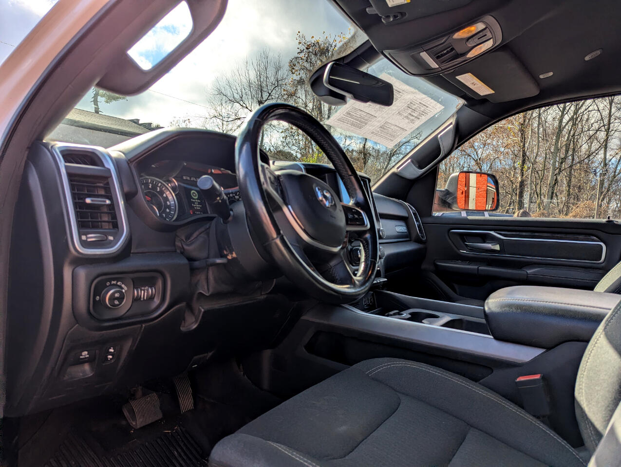 RAM 1500 Big Horn/Lone Star 4x4 Crew Cab 5'7" Box 2019