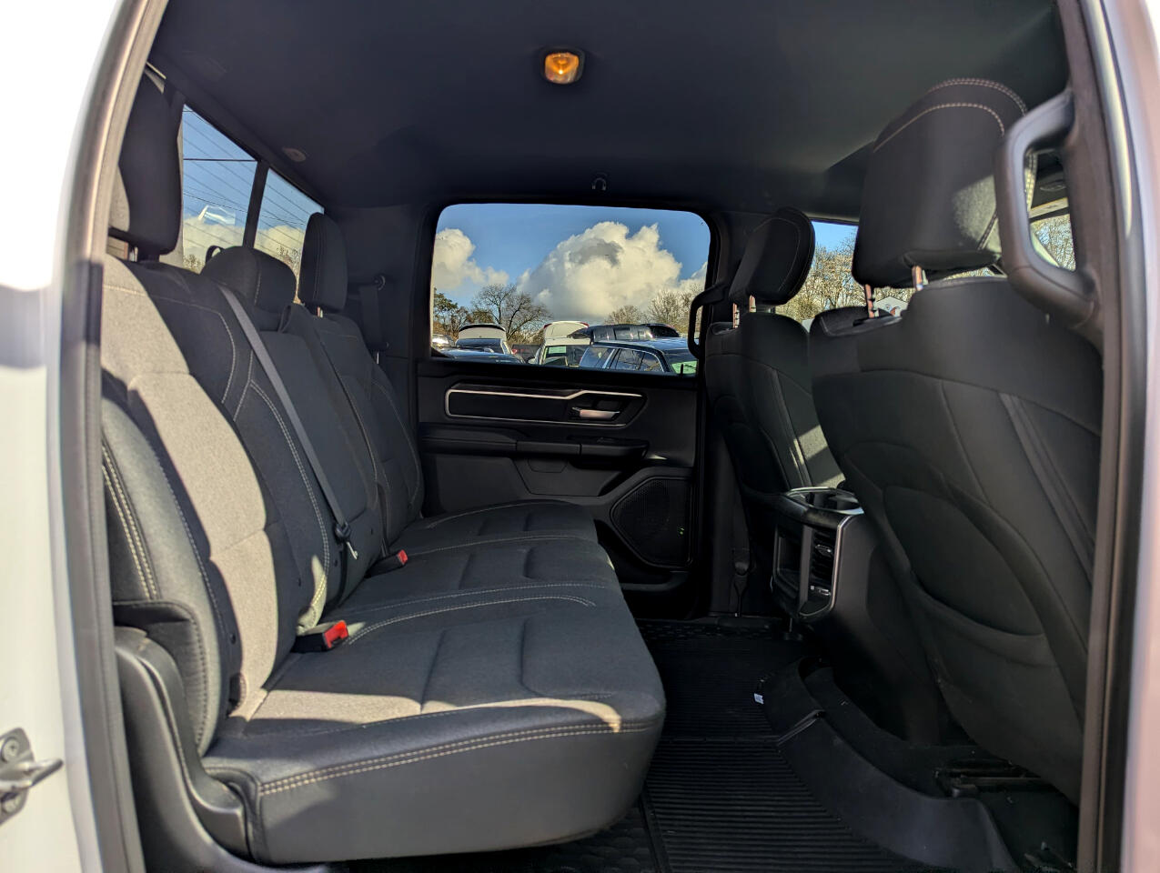 RAM 1500 Big Horn/Lone Star 4x4 Crew Cab 5'7" Box 2019