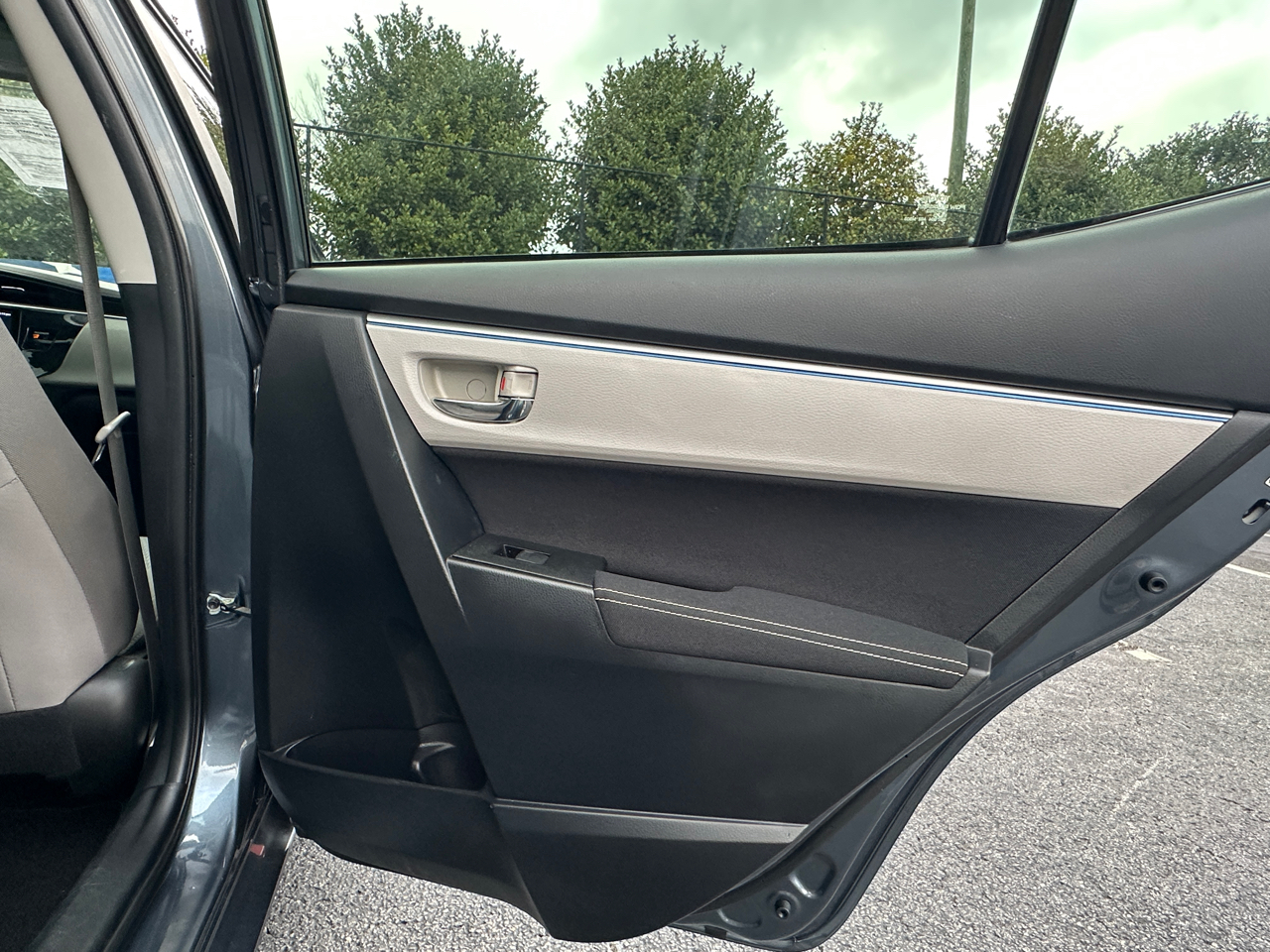 Toyota Corolla 4dr Sdn Auto L (Natl) 2016