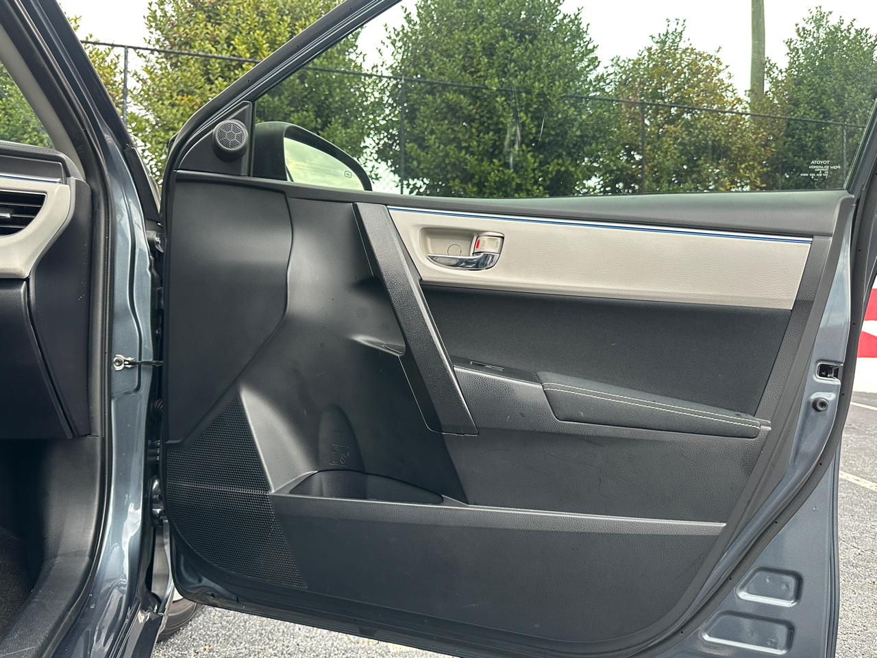 Toyota Corolla 4dr Sdn Auto L (Natl) 2016