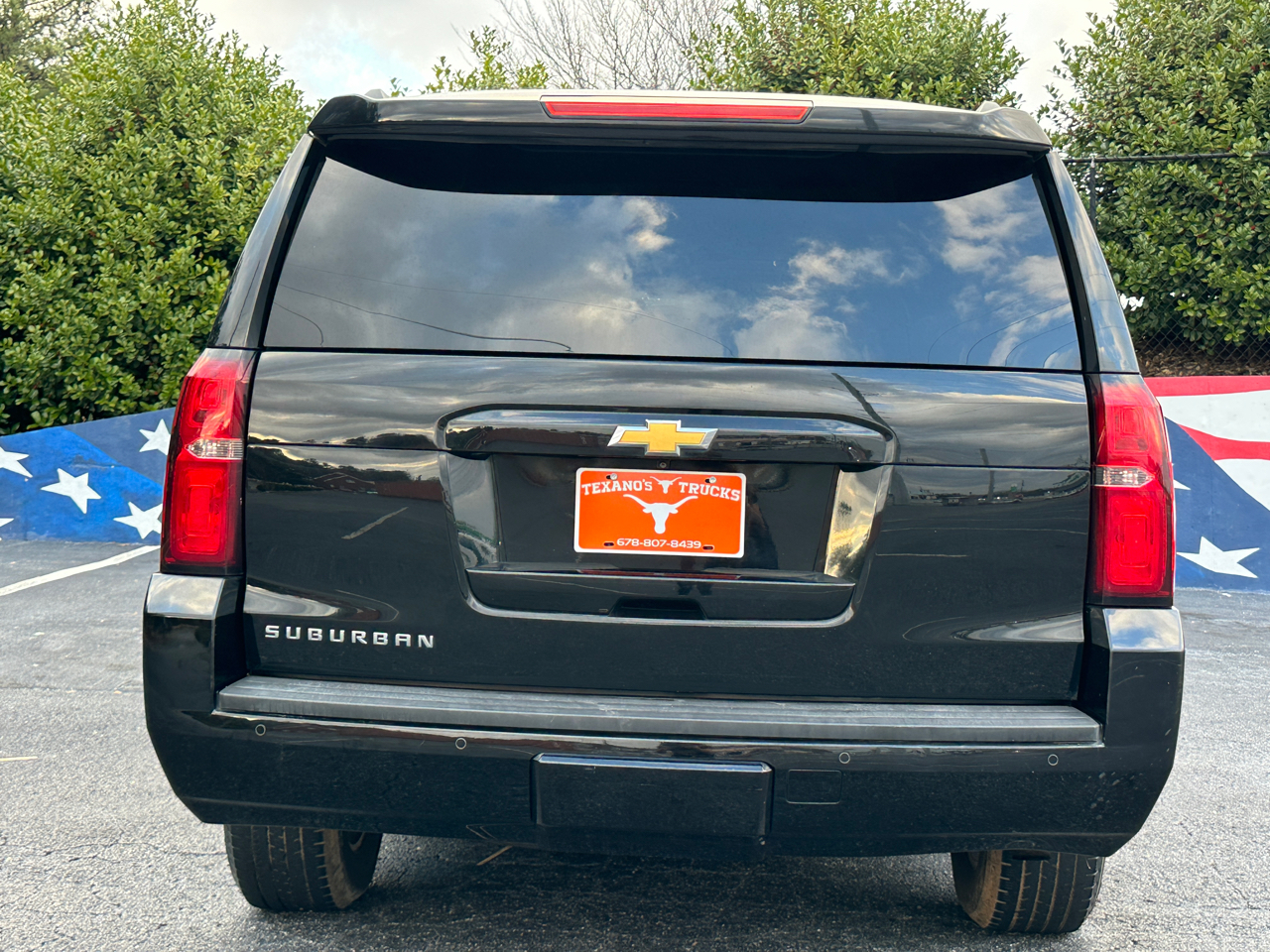 Chevrolet Suburban 4WD 4dr LT 2015