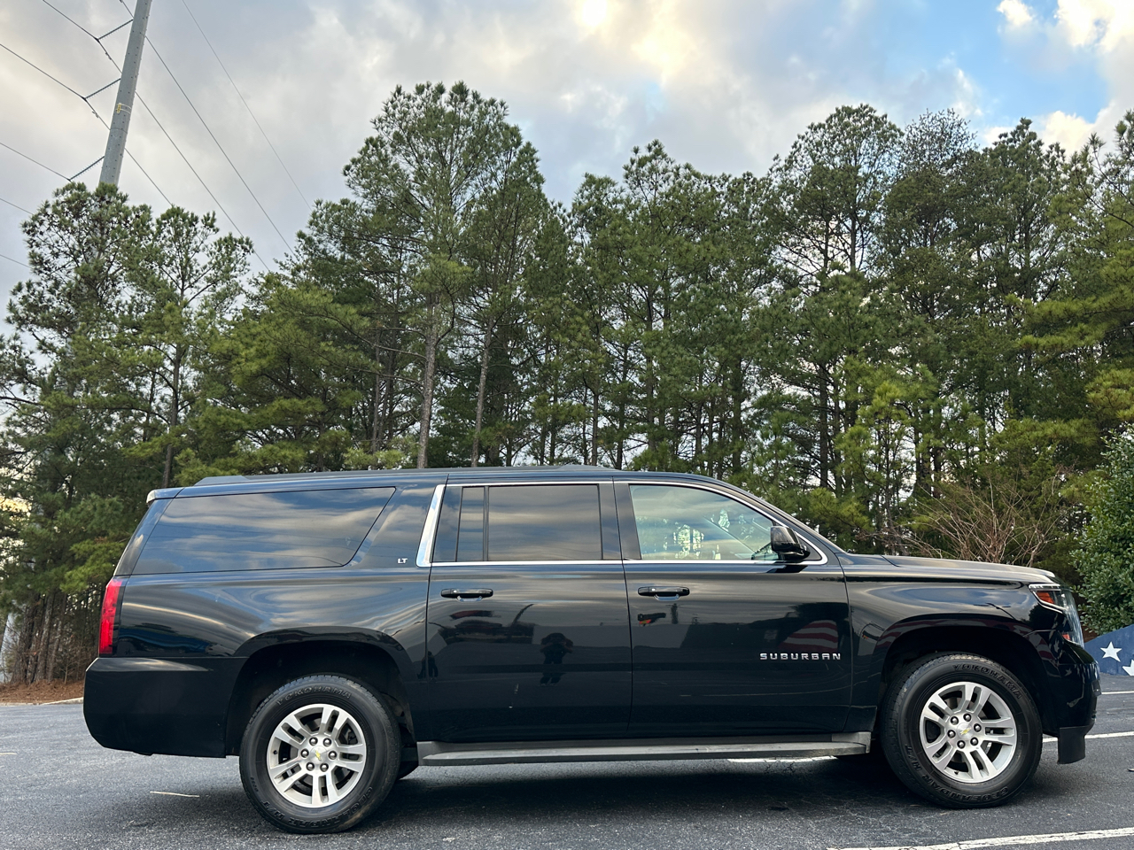 Chevrolet Suburban 4WD 4dr LT 2015
