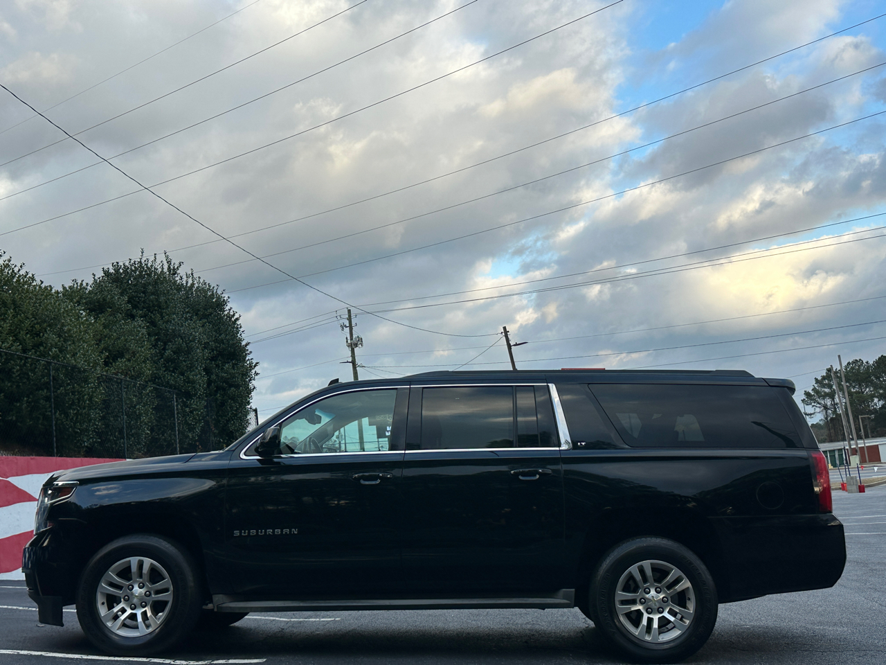 Chevrolet Suburban 4WD 4dr LT 2015