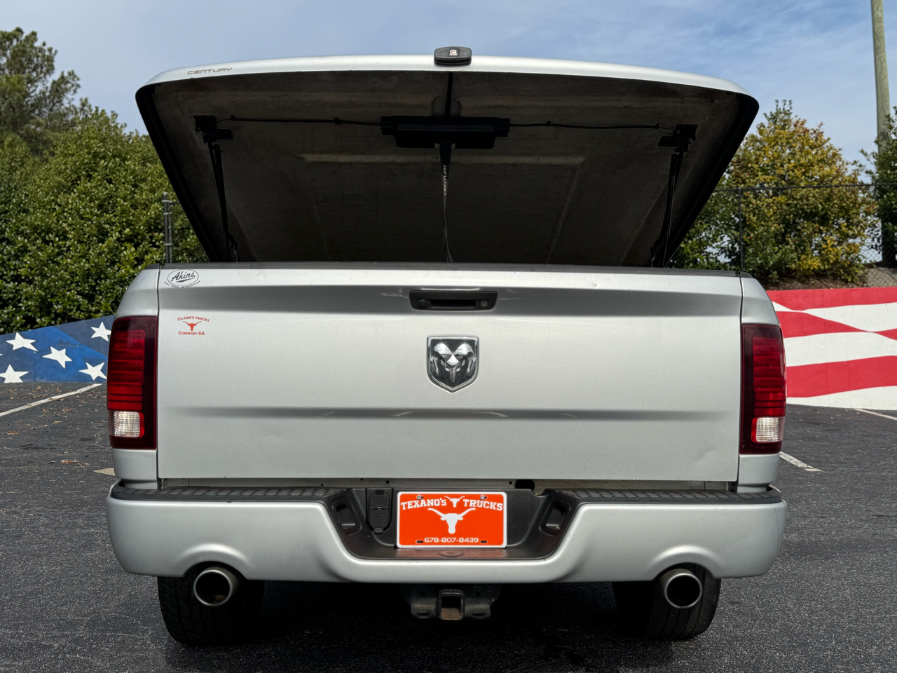 RAM 1500 Sport 4x2 Crew Cab 5'7" Box 2017