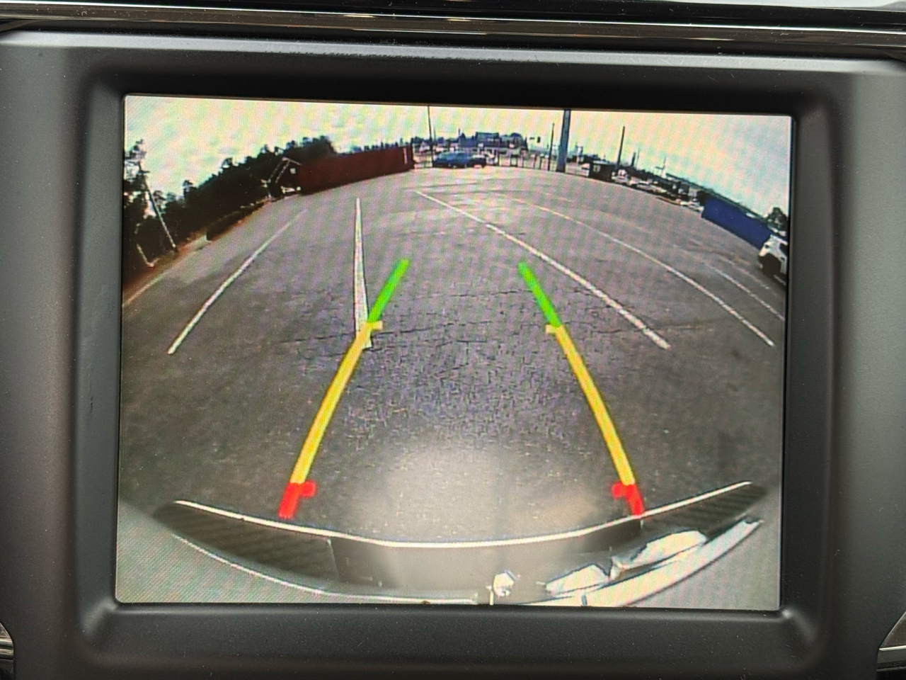 RAM 1500 Sport 4x2 Crew Cab 5'7" Box 2017