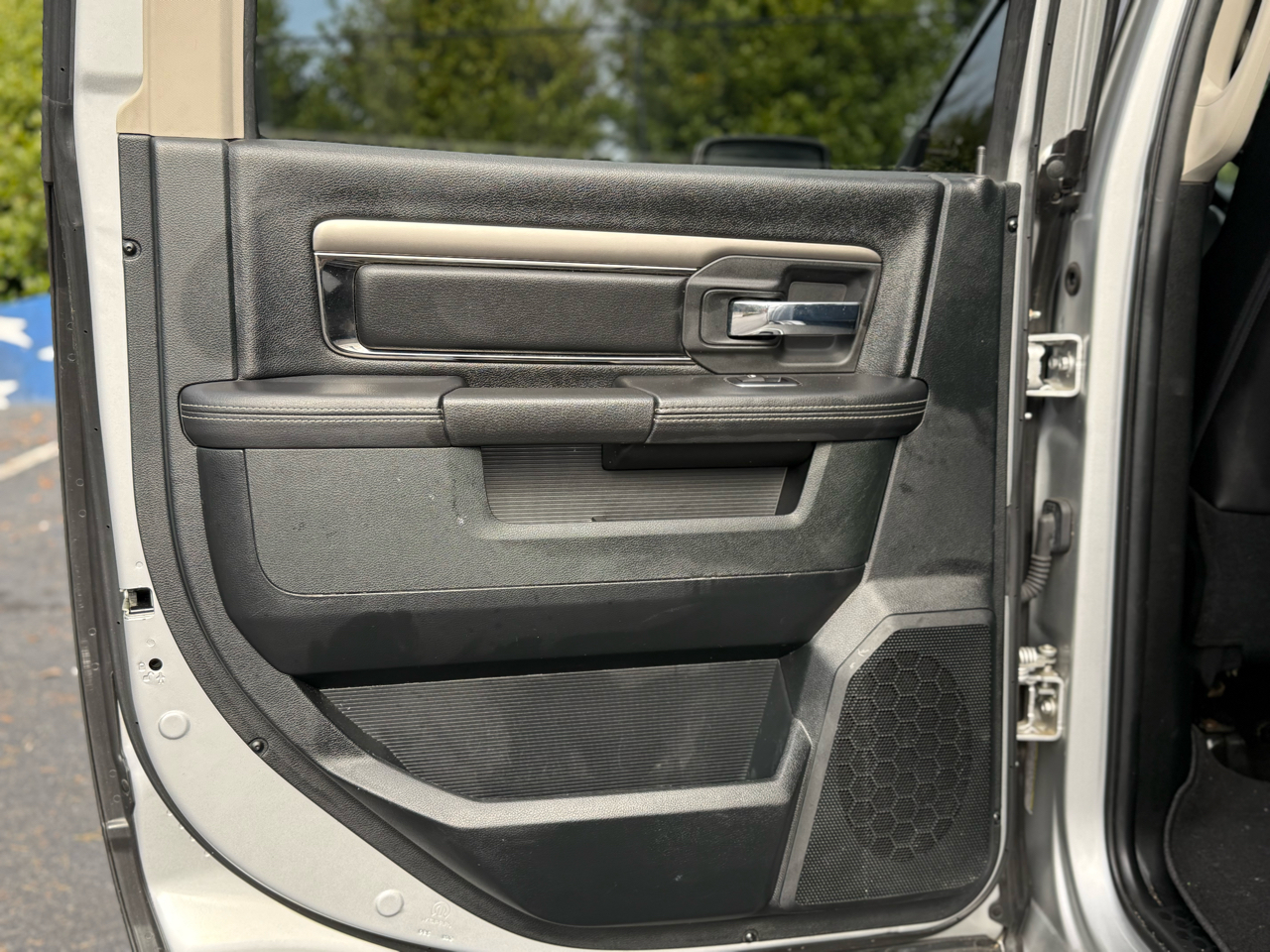 RAM 1500 Sport 4x2 Crew Cab 5'7" Box 2017