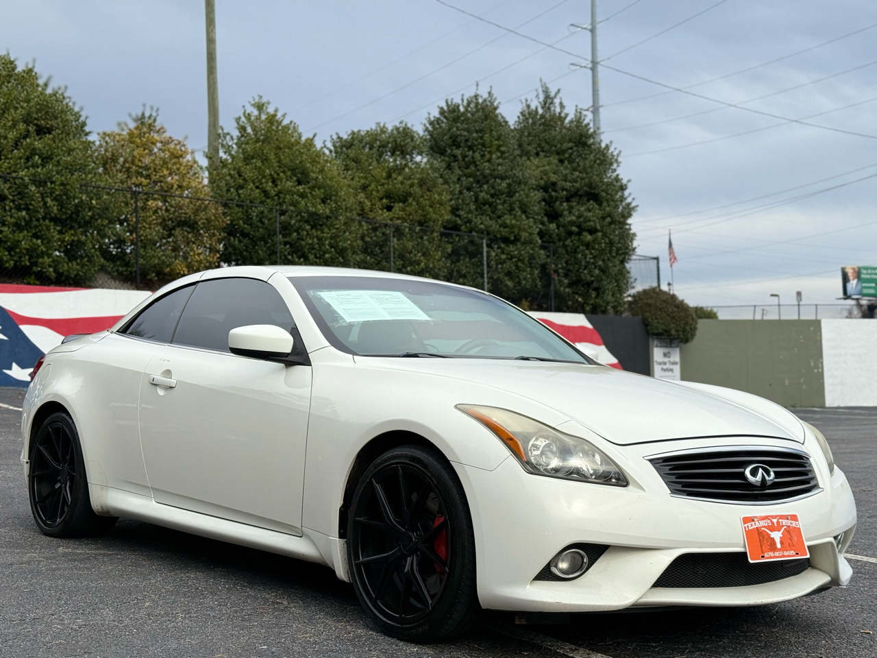 Infiniti G37 Convertible 2dr Base 2012