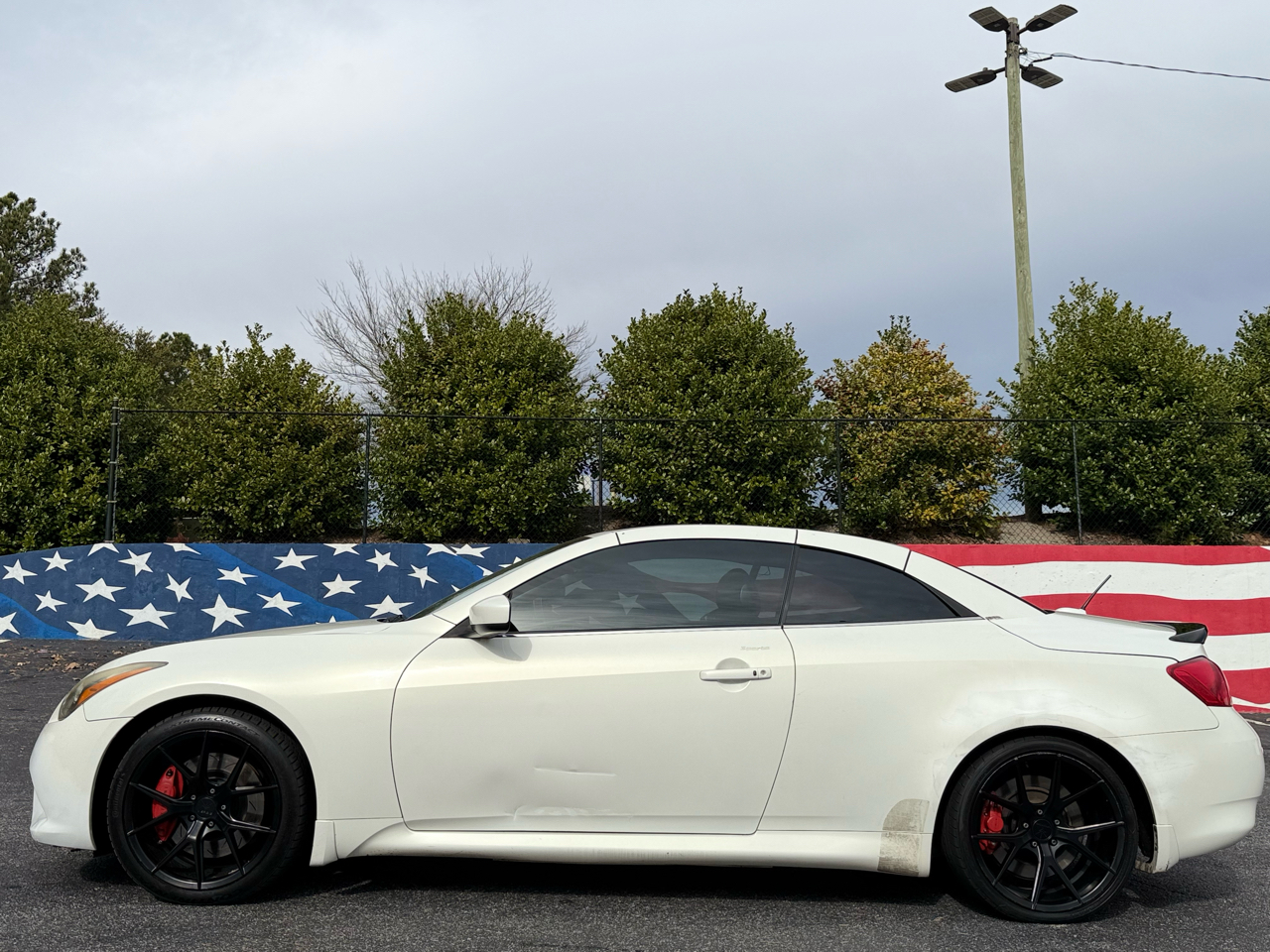 Infiniti G37 Convertible 2dr Base 2012