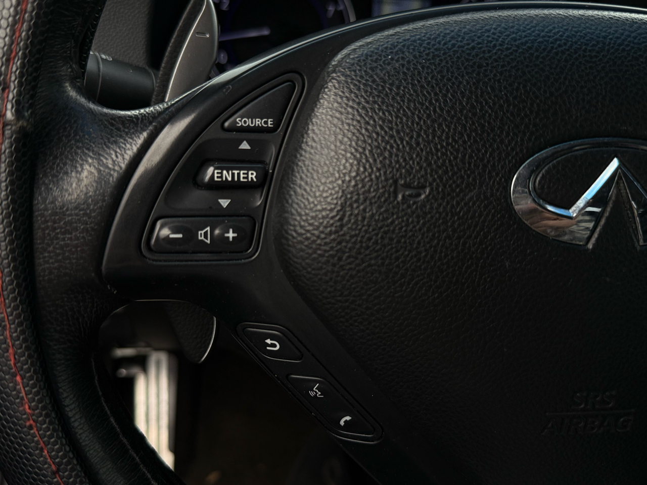 Infiniti G37 Convertible 2dr Base 2012