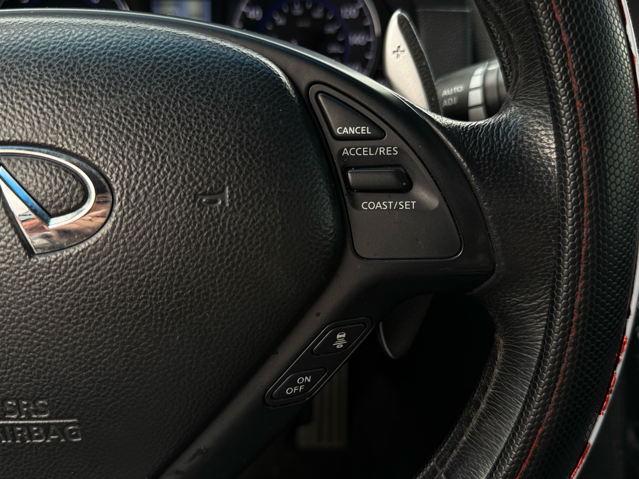 Infiniti G37 Convertible 2dr Base 2012