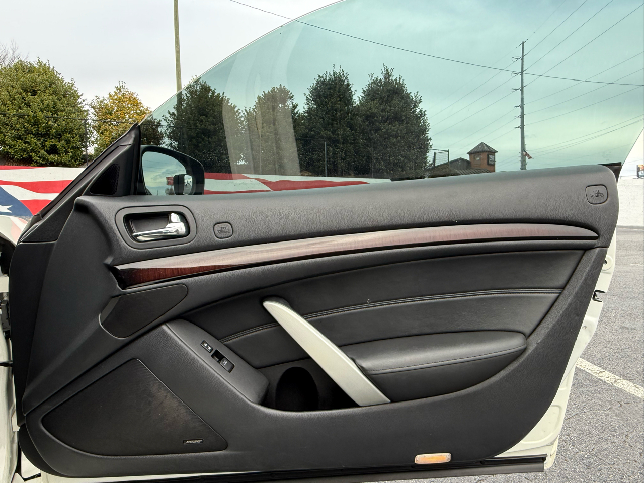 Infiniti G37 Convertible 2dr Base 2012