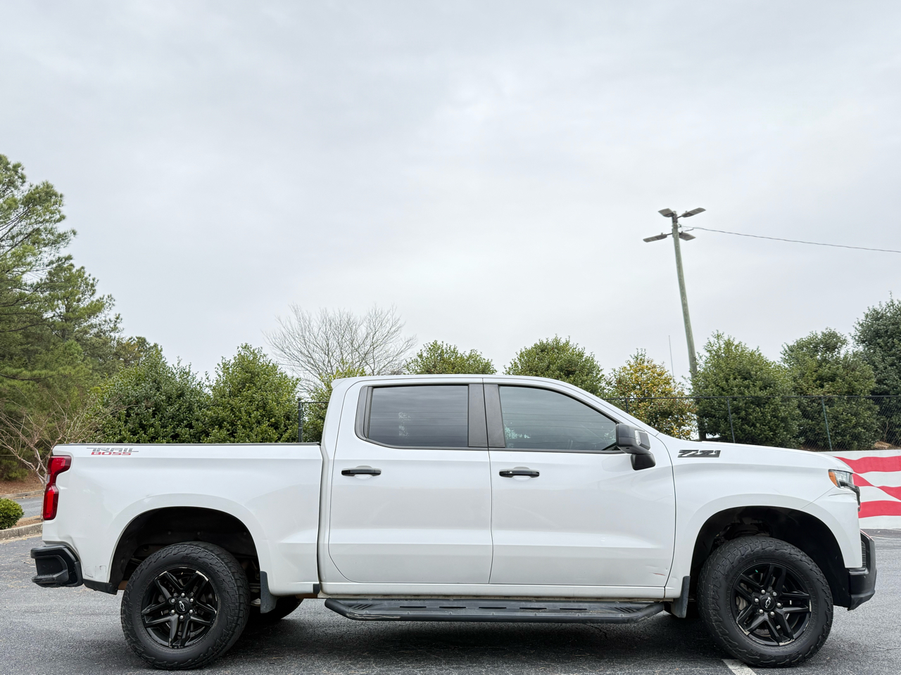 Chevrolet Silverado 1500 4WD Crew Cab 147" LT Trail Boss 2021