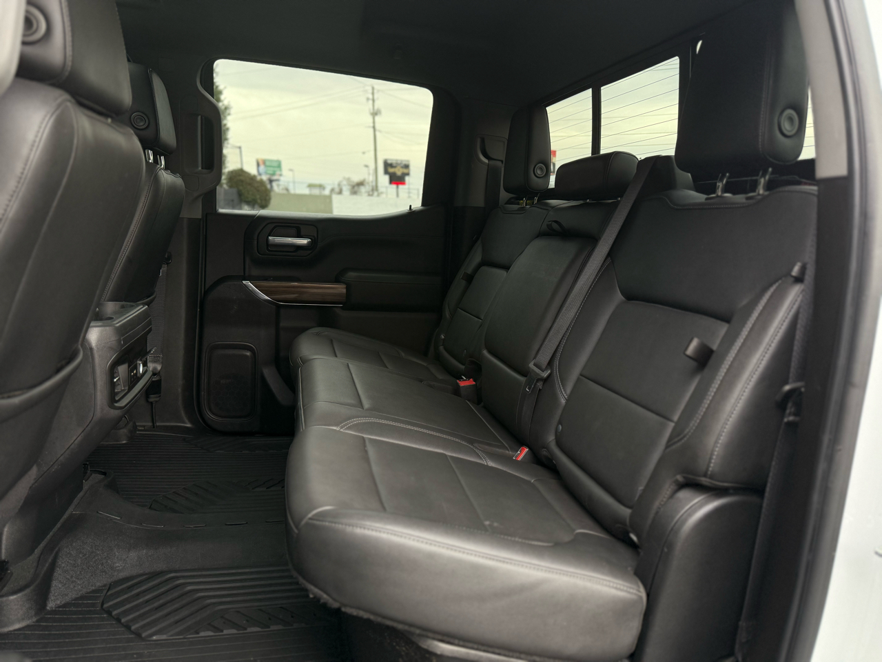 Chevrolet Silverado 1500 4WD Crew Cab 147" LT Trail Boss 2021