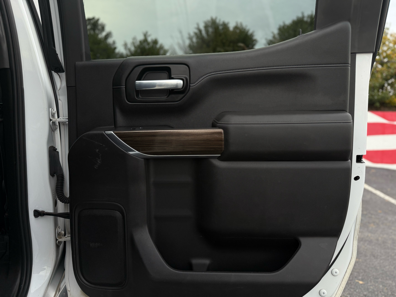 Chevrolet Silverado 1500 4WD Crew Cab 147" LT Trail Boss 2021