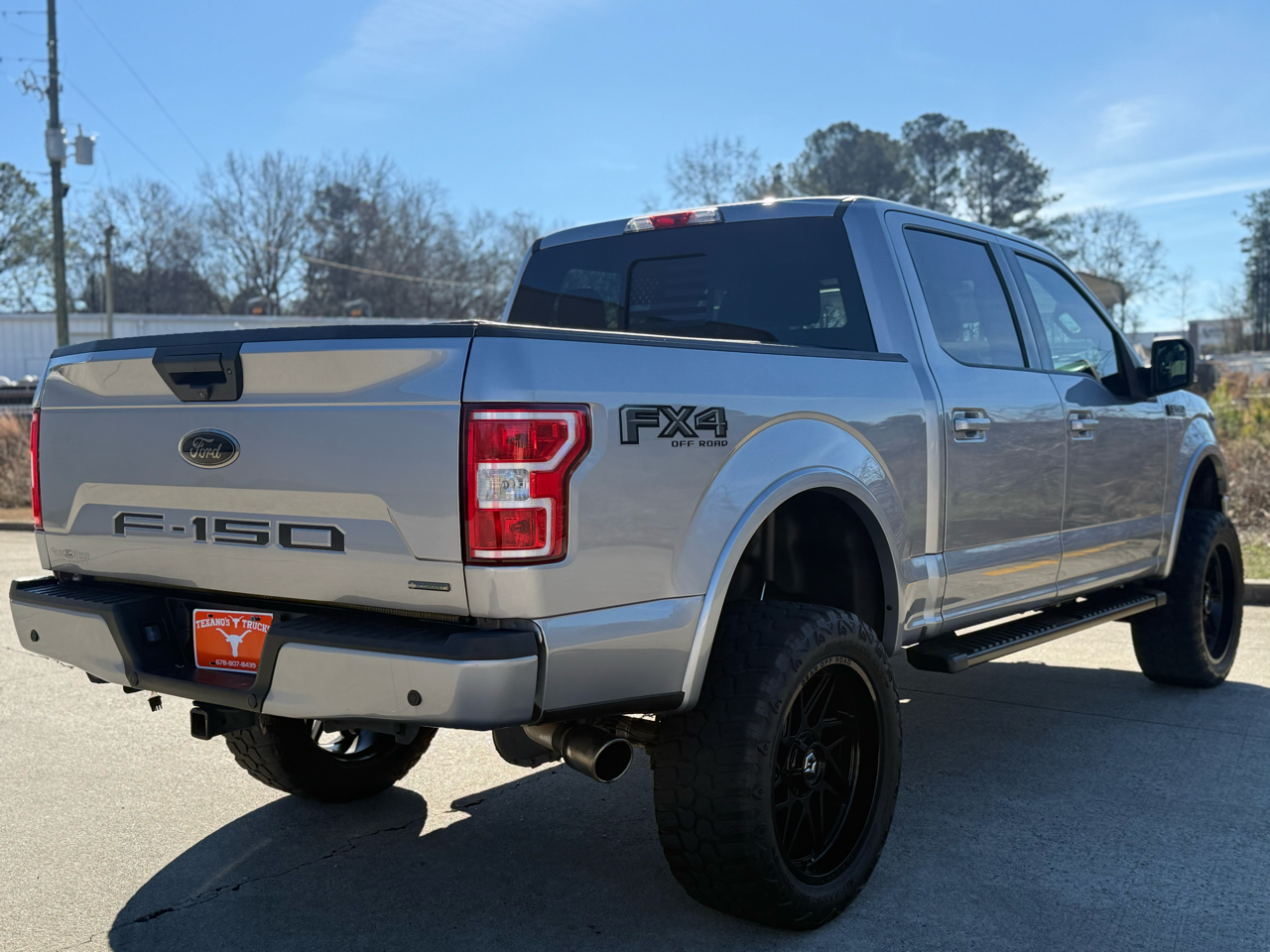 Ford F-150 FX4 SuperCrew 4WD 2020