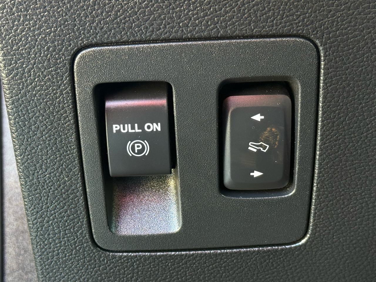 Ford F-150 FX4 SuperCrew 4WD 2020