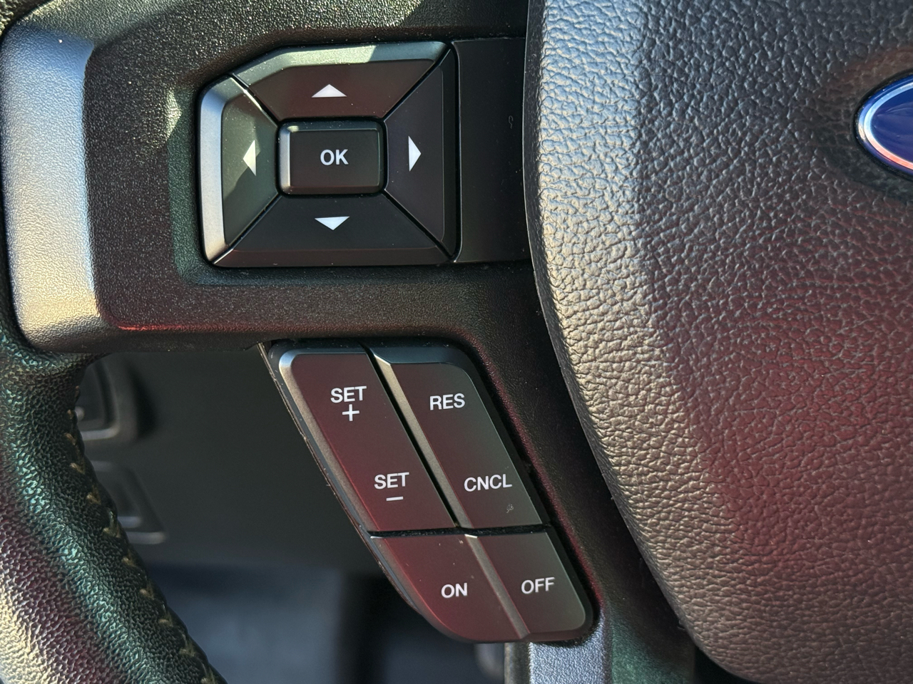 Ford F-150 FX4 SuperCrew 4WD 2020