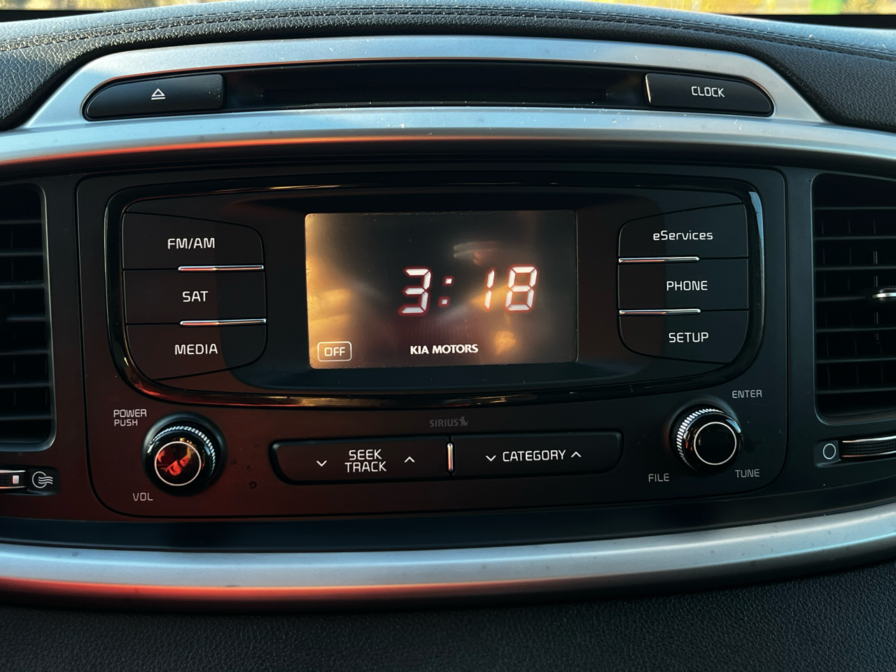 Kia Sorento FWD 4dr 2.4L LX 2016