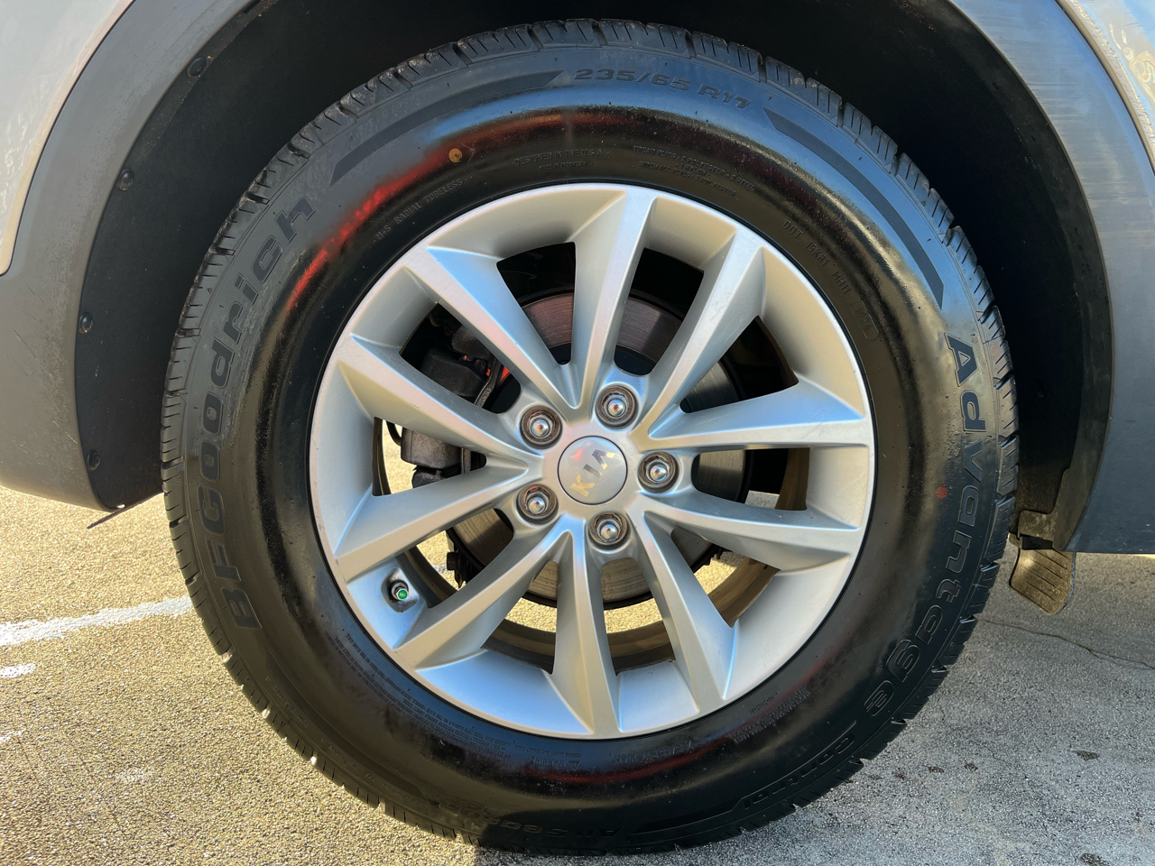 Kia Sorento FWD 4dr 2.4L LX 2016