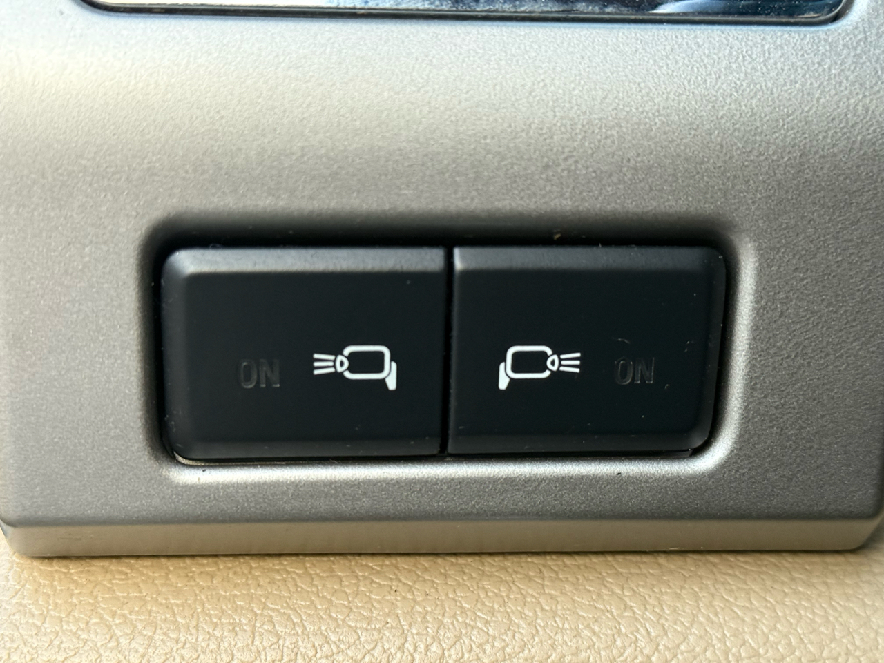 Ford Super Duty F-350 DRW LARIAT 4WD SuperCab 8' Box 2017