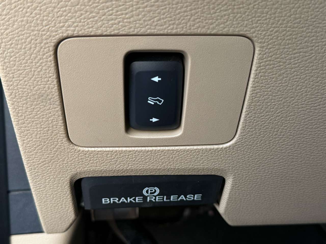 Ford Super Duty F-350 DRW LARIAT 4WD SuperCab 8' Box 2017