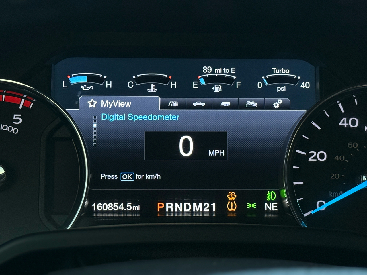 Ford Super Duty F-350 DRW LARIAT 4WD SuperCab 8' Box 2017