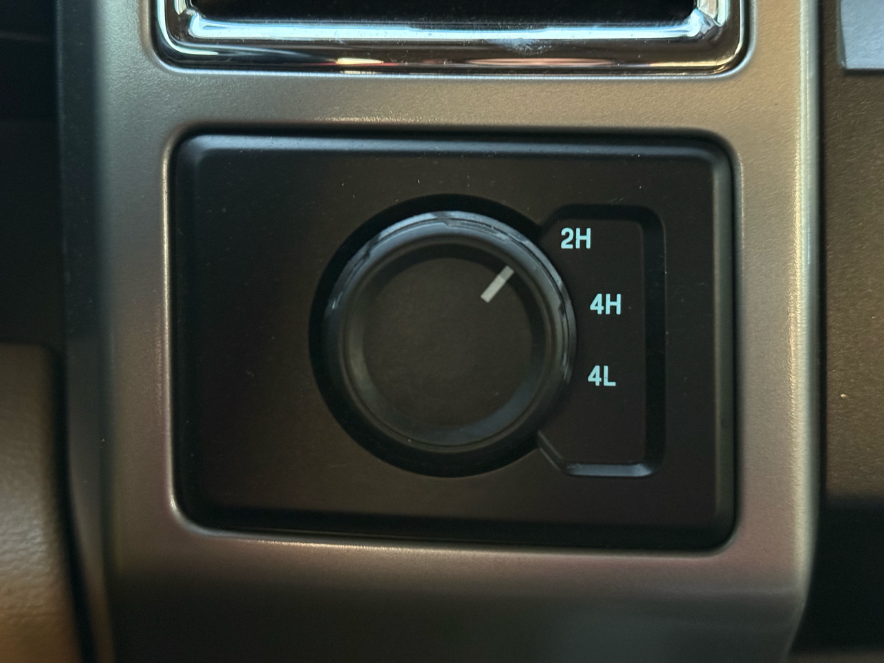 Ford Super Duty F-350 DRW LARIAT 4WD SuperCab 8' Box 2017