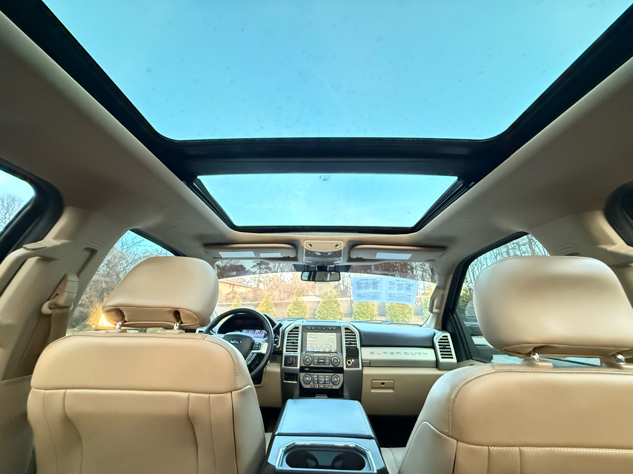 Ford Super Duty F-350 DRW LARIAT 4WD SuperCab 8' Box 2017