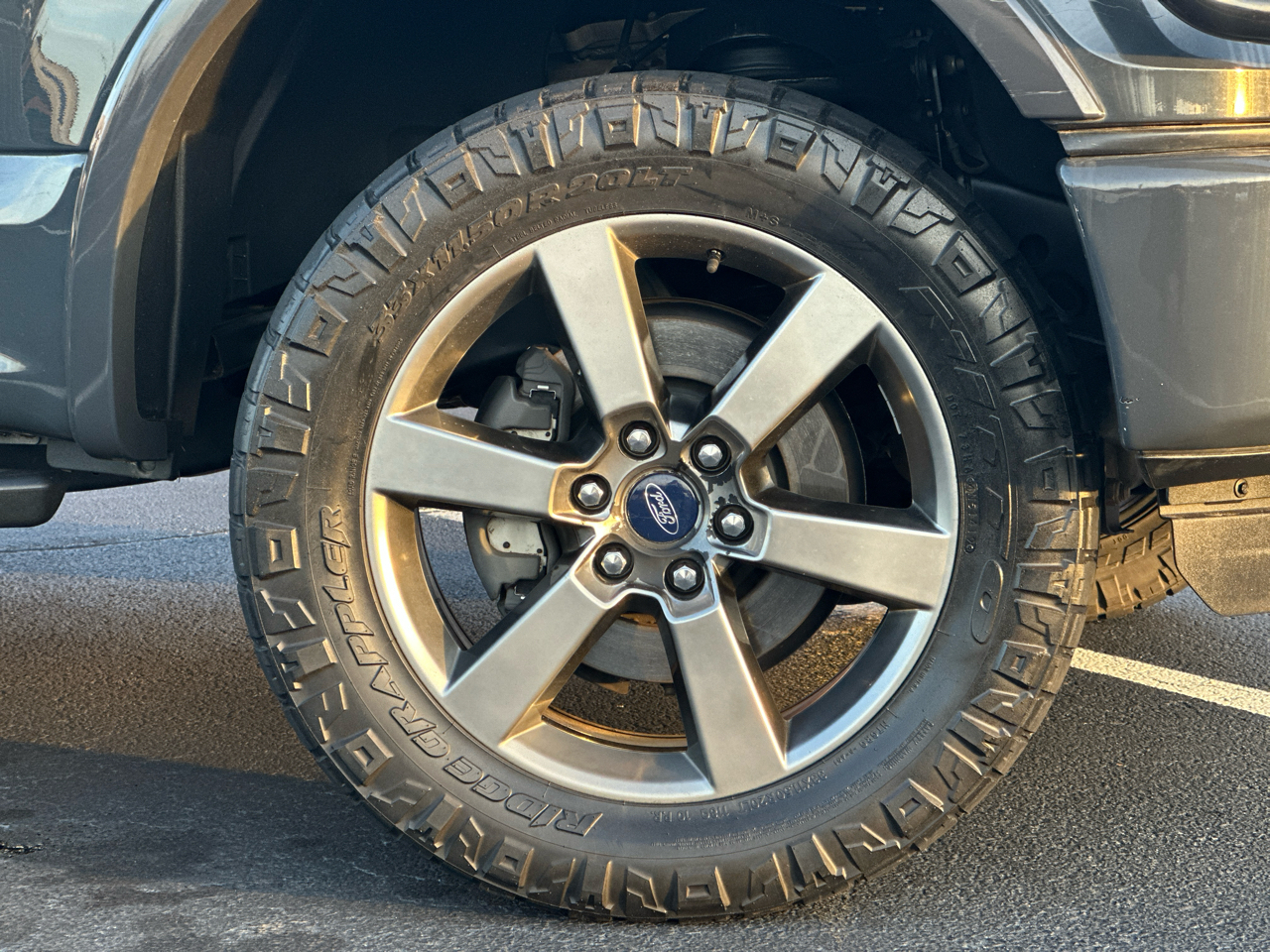 Ford F-150 4WD SuperCrew 139" XLT 2016