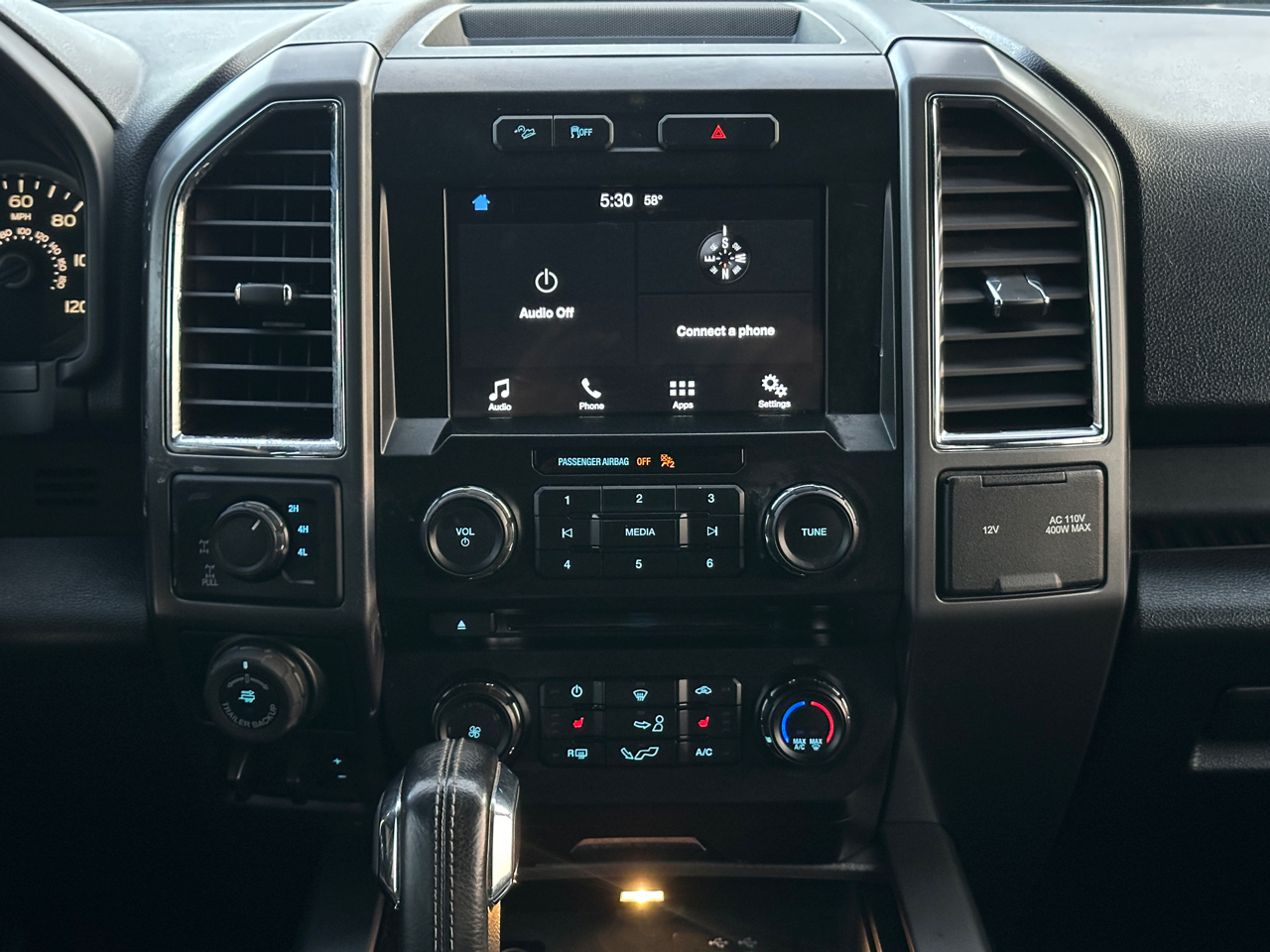 Ford F-150 4WD SuperCrew 139" XLT 2016