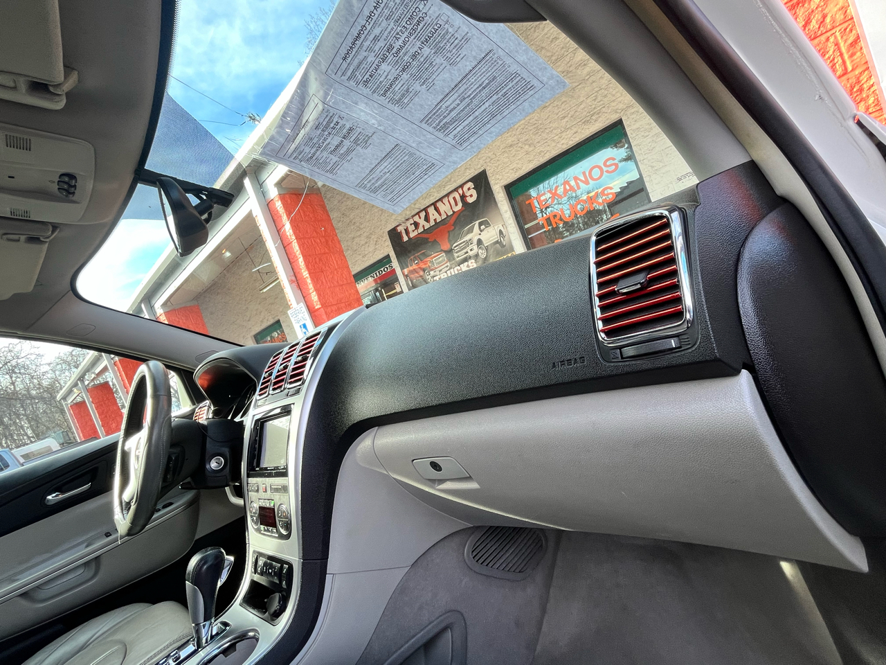 GMC Acadia FWD 4dr SLT1 2008