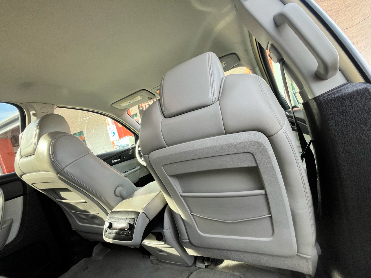 GMC Acadia FWD 4dr SLT1 2008