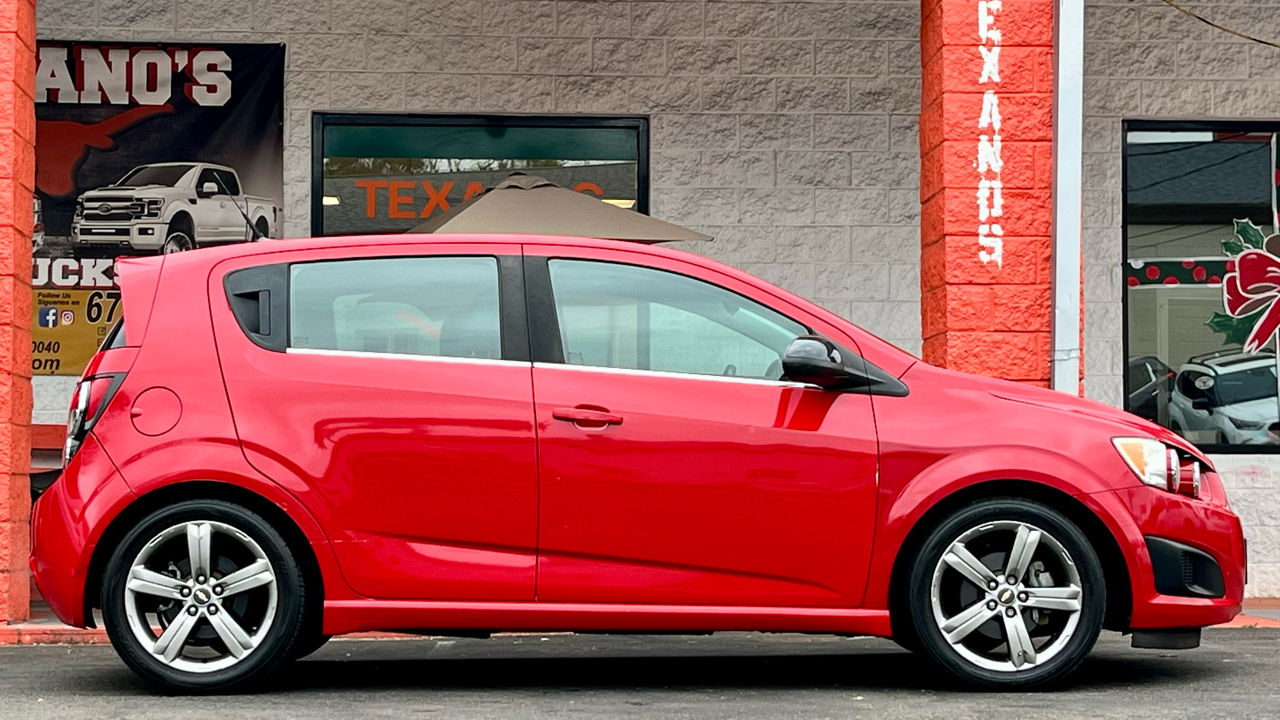 Chevrolet Sonic 5dr HB Auto RS 2013