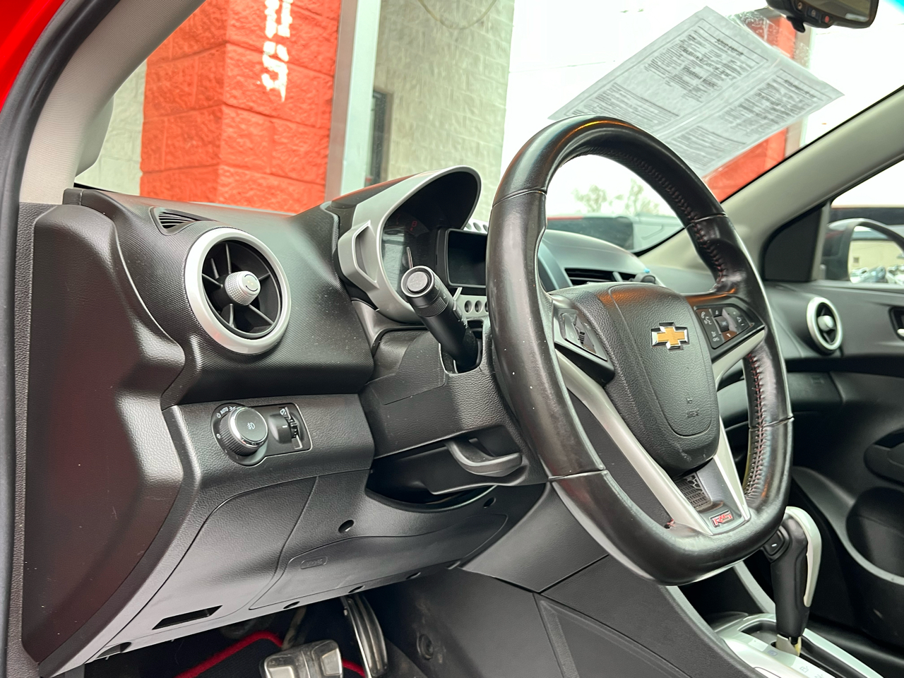 Chevrolet Sonic 5dr HB Auto RS 2013